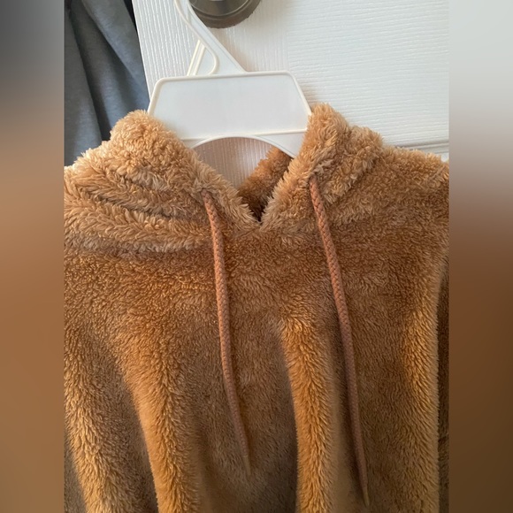 sherpa cropped hoodie - Picture 5 of 5